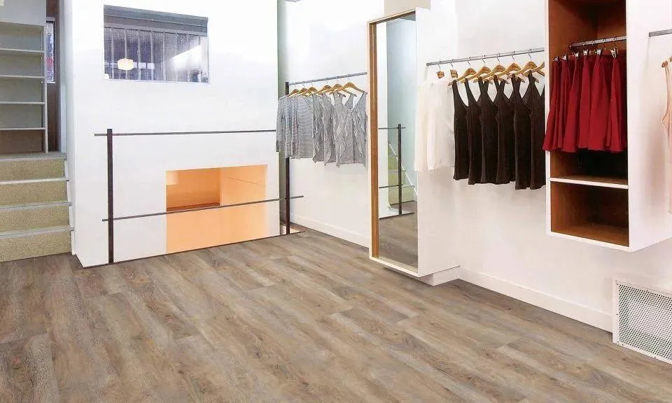 Fuzion Dynamix XL Eclipse Vinyl Plank Flooring (DY199EC07 - Fuzion)