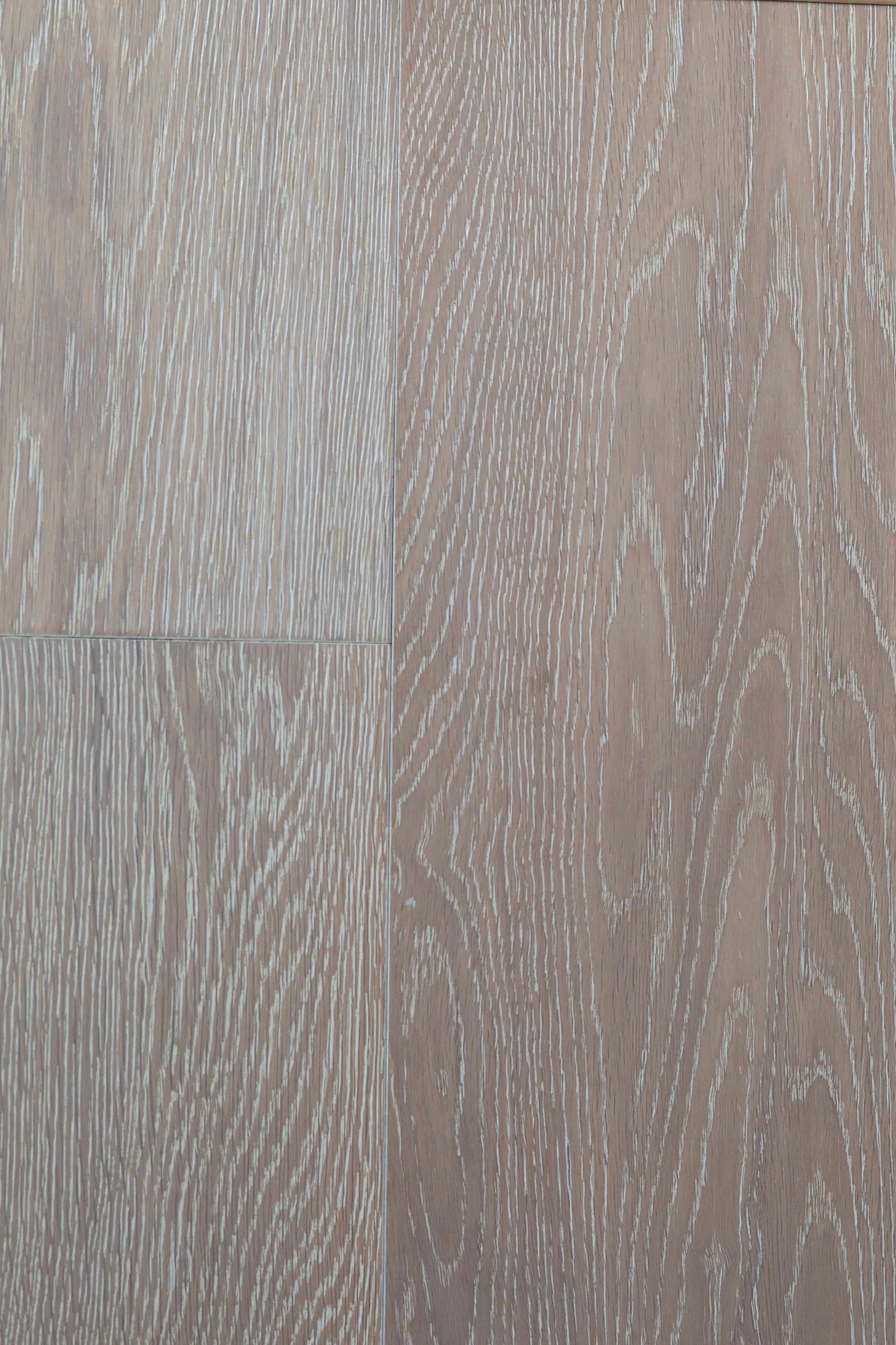 Solid Sawn White Oak Niagara 7.5",5.5" Exotic Hardwood Flooring