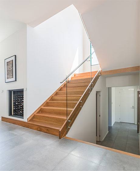 Modern Staircases Renovation and Build Toronto, Brampton, Oakville, Missisauga and the GTA