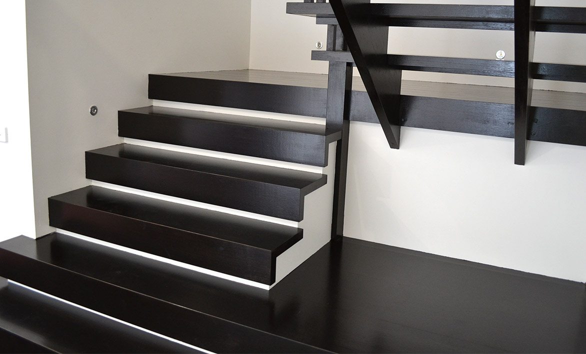 custom staircase design GTA Toronto, Oakville, Ottawa